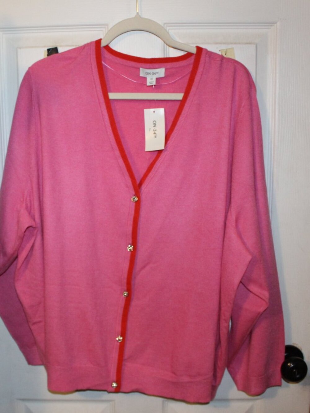 NWT ON 34th, bling button cardigan 4X Pretty !!